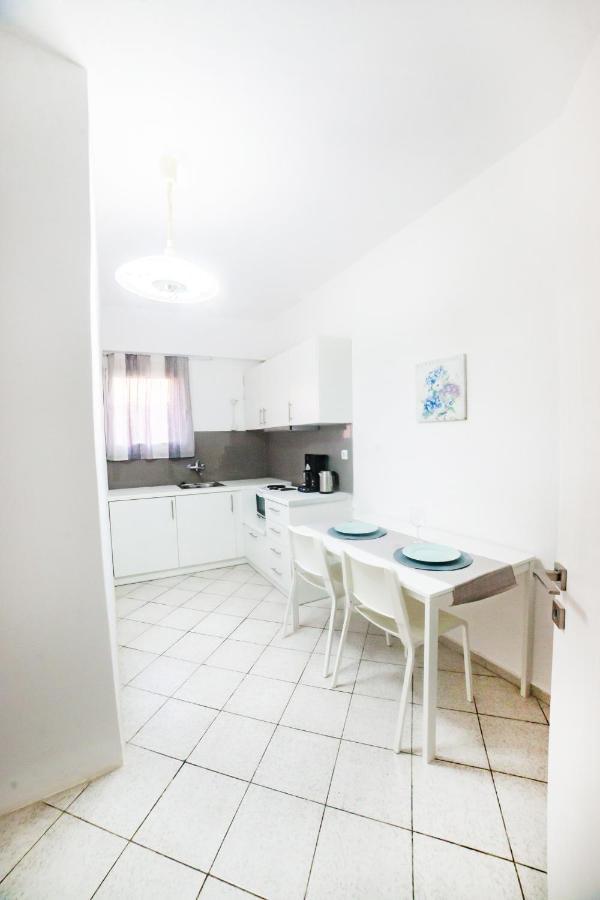 Filia Rooms & Apartments Agioi Apostoloi  Buitenkant foto